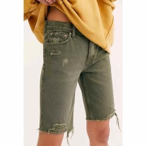 Free People Caroline Cutoff Denim Shorts (size 25)
